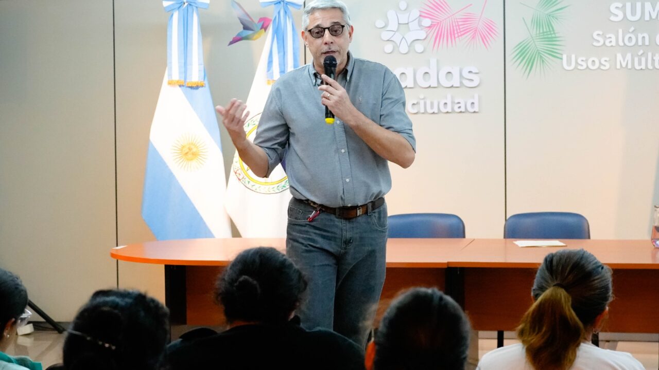 Capacitaron a emprendedores sobre marketing digital y modelos de negocios