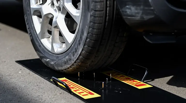Pirelli suspende la producción en Merlo por caída de ventas y sobrestock