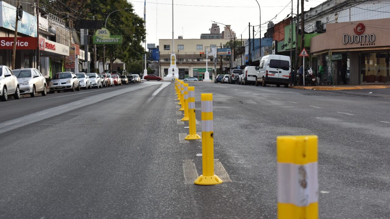 Recuerdan que está prohibido girar a la izquierda sobre la avenida Uruguay