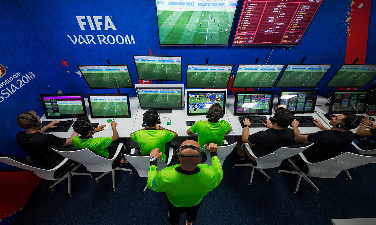 El VAR semiautomático debutaría en los octavos de la Copa Argentina