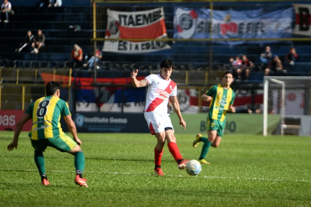 La Picada y Guaraní empataron 1-1 y definirán la clasificación en Villa Sarita